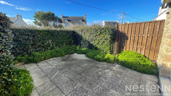 À vendre : Appartement avec une chambre, aperçu Mer avec jardin et garage à Quiberon, Port Maria