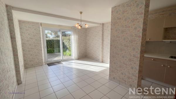 À vendre : Appartement avec une chambre, aperçu Mer avec jardin et garage à Quiberon, Port Maria