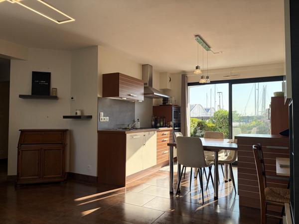Appartement
         3 pièces
        - 68 m² Exclusivité 367 500 € *