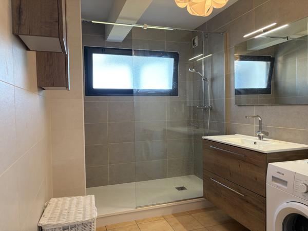 Appartement
         3 pièces
        - 68 m² Exclusivité 367 500 € *