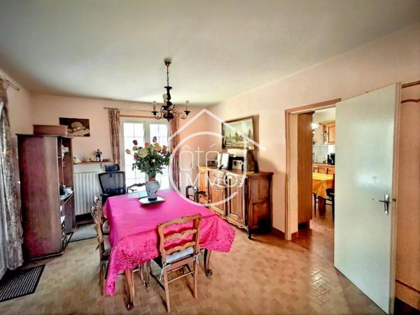 COURS DE PILE : Maison familiale de 120m² avec beau jardin