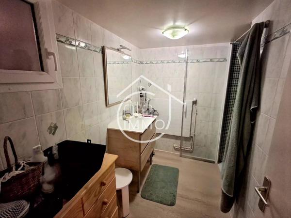 COURS DE PILE : Maison familiale de 120m² avec beau jardin
