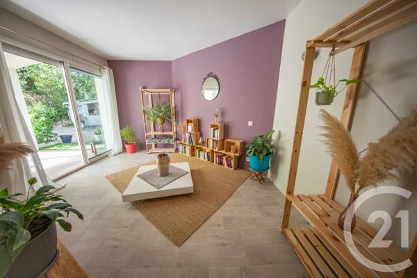Maison à vendre  7 pièces - 203,29 m 2   ST MEDARD EN JALLES  - 33