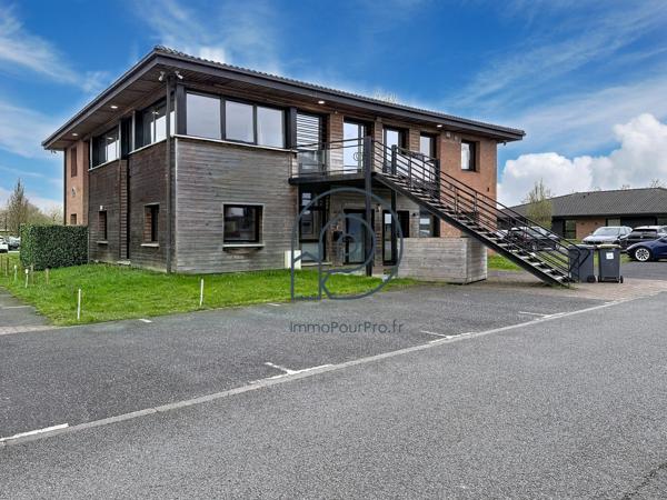 Villeneuve-d'Ascq – Haute Borne | Ensemble RDC 256 m² (149 m² libre + 107 m² loué) + 10 parkings | À vendre