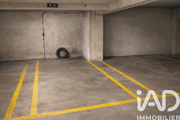 Parking à vendre 11 m² Paris 9