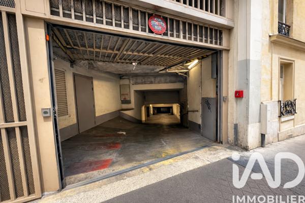 Parking à vendre 11 m² Paris 9