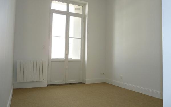 Appartement à vendre    3 pièces • 66,48 m2 Royan
