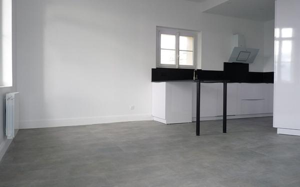 Appartement à vendre    3 pièces • 66,48 m2 Royan