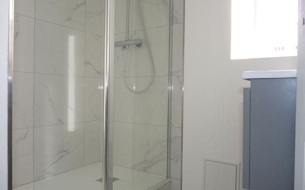 Appartement à vendre    3 pièces • 66,48 m2 Royan