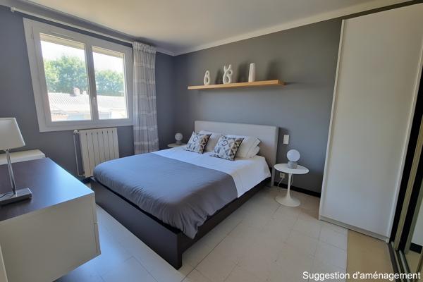 Maison
         6 pièces
        - 158 m² 690 000 € *