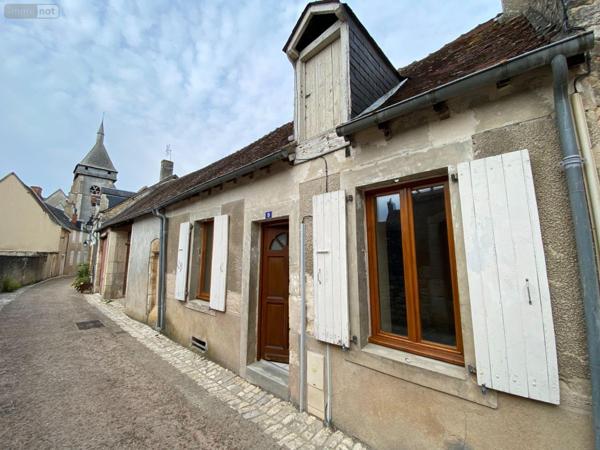 Maison de ville à vendre à Saint-Marcel dans l'Indre (36200), ref : 1051255