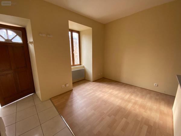 Maison de ville à vendre à Saint-Marcel dans l'Indre (36200), ref : 1051255