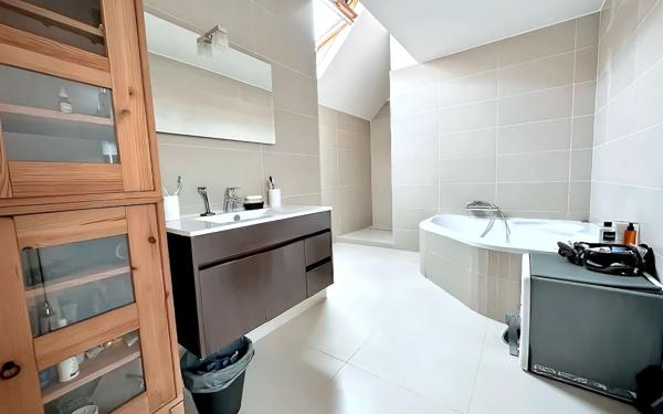 Maison à vendre    4 pièces • 119,30 m2 Champigny-sur-Marne