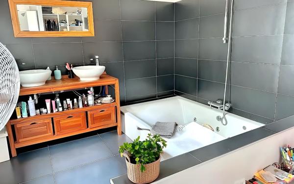 Maison à vendre    4 pièces • 119,30 m2 Champigny-sur-Marne