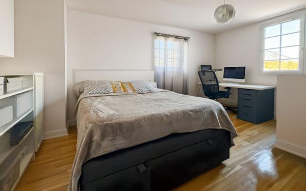 Maison à vendre    4 pièces • 88,84 m2 Villeneuve-Saint-Georges