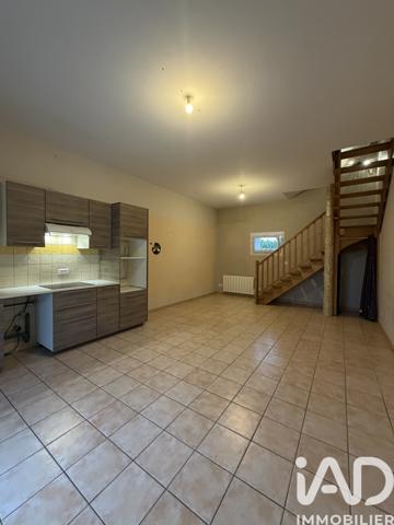 Location appartement 2 pièces 58 m² Grans