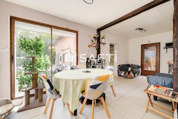 Charmante maison de 122m2 en demi-niveau pleine de potentiel à Varangéville
