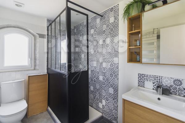 Maison 6 pièce(s) 4 chambre(s) 142 m²