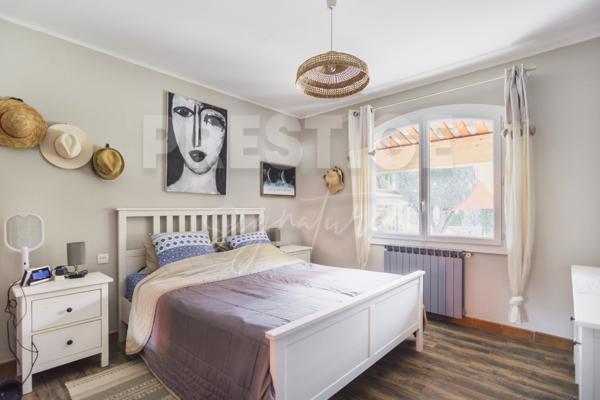 Maison 6 pièce(s) 4 chambre(s) 142 m²
