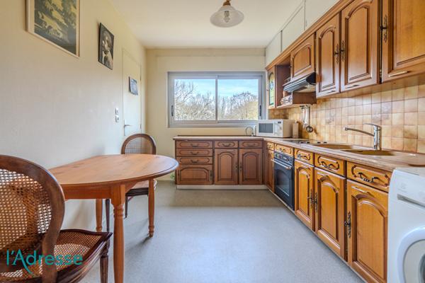 TALENCE-Appartement 3 pièce(s) 68.86 m2