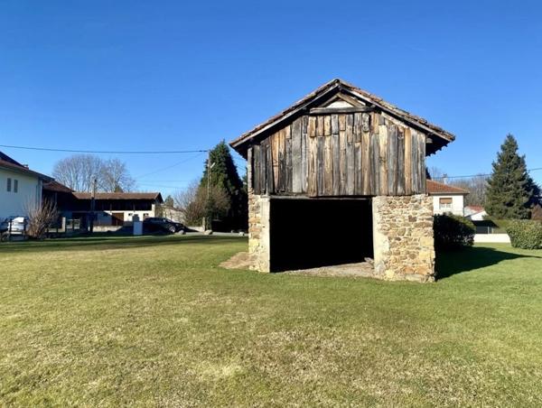 Grange à vendre |  Lannemezan |  1 pièce | 25 m²