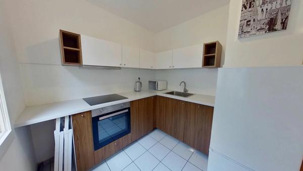 Appartement à louer    2 pièces • 48,10 m2 Lyon 1