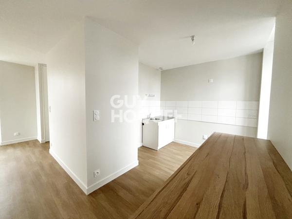 APPARTEMENT À LOUER DE 3 PIÈCES DE 63,00 M²