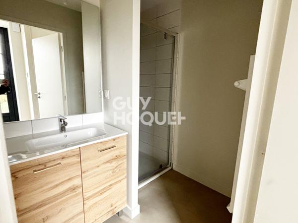 APPARTEMENT À LOUER DE 3 PIÈCES DE 63,00 M²