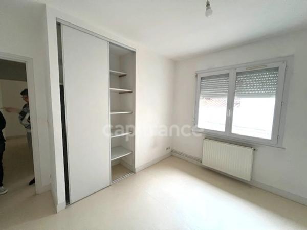 Immeuble mixte à vendre PONS (17)