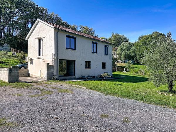 A vendre Maison individuelle a AUCH avec jardin et piscine
