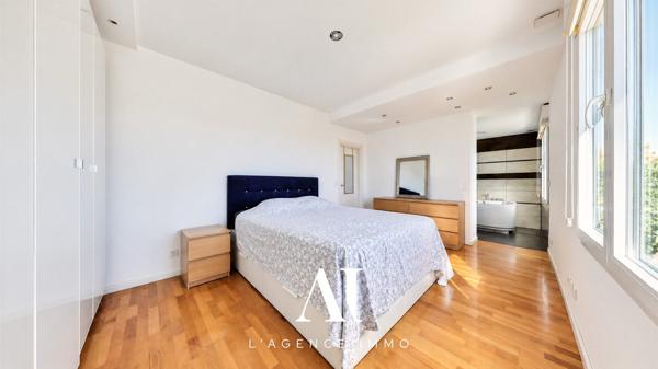 Villa T7 302m² Dpe A & A Sous-sol Garage Cessy 01170