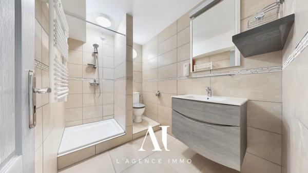Villa T7 302m² Dpe A & A Sous-sol Garage Cessy 01170