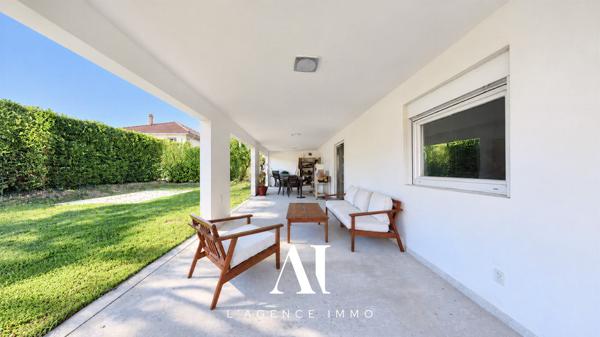 Villa T7 302m² Dpe A & A Sous-sol Garage Cessy 01170