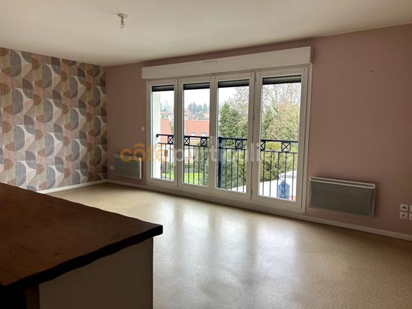 Location Appartement69 m² - 3 Pièces - SAINT POL SUR TERNOISE (62130)