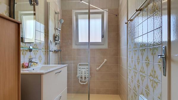 Maison à vendre à Les Sables d'Olonne Bel Air 2 chambres jardin garage à 700 mètres Arago
