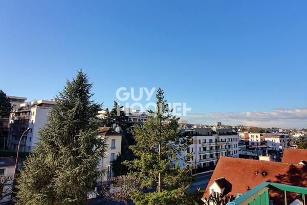 APPARTEMENT À LOUER DE 4 PIÈCES DE 90,11 M²