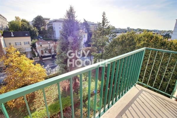 APPARTEMENT À LOUER DE 4 PIÈCES DE 90,11 M²
