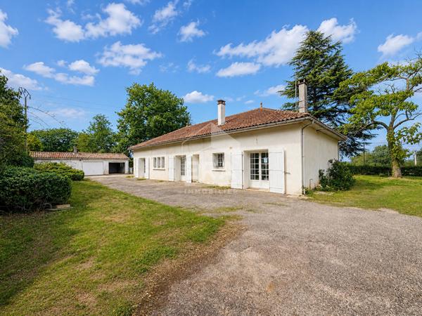 Maison Dirac , proche Garat, 6 pièce(s) 156 m2, 4 ch, dépendance