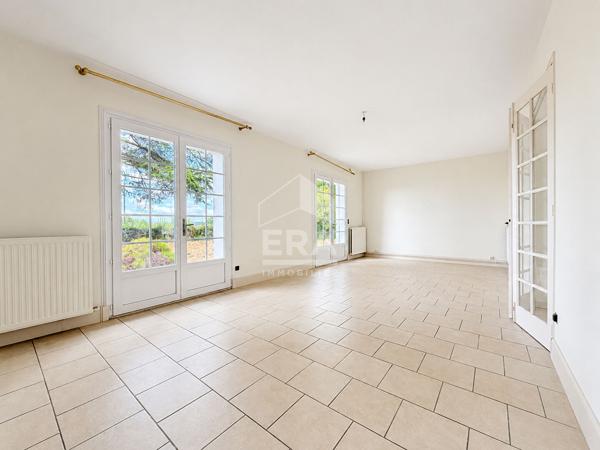 Maison Dirac , proche Garat, 6 pièce(s) 156 m2, 4 ch, dépendance