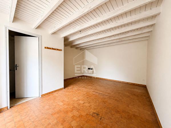 Maison Dirac , proche Garat, 6 pièce(s) 156 m2, 4 ch, dépendance