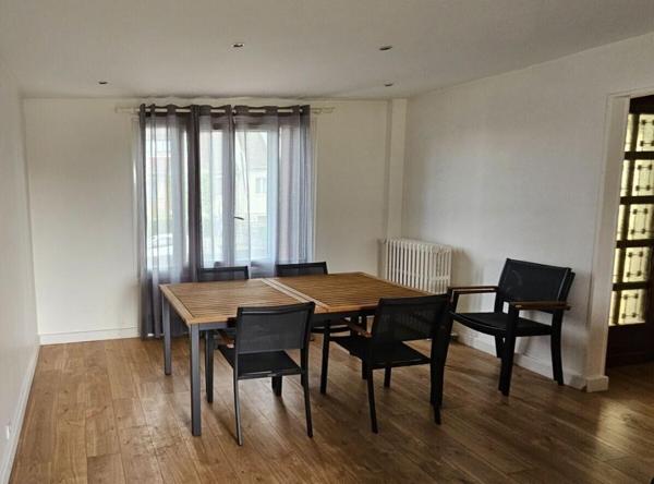 MAISON FAMILIALE  situé à Villeparisis