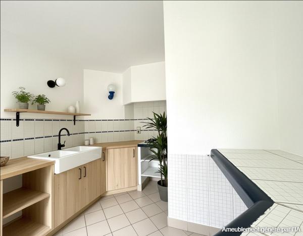 A vendre à Baden  secteur Guern Maison d'Architecte à 2 minutes à pied du Golfe  5 chambres vie de plain pied terrain divisible