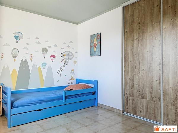 Appartement T3, 77 m² avec terrasse, cave et parking