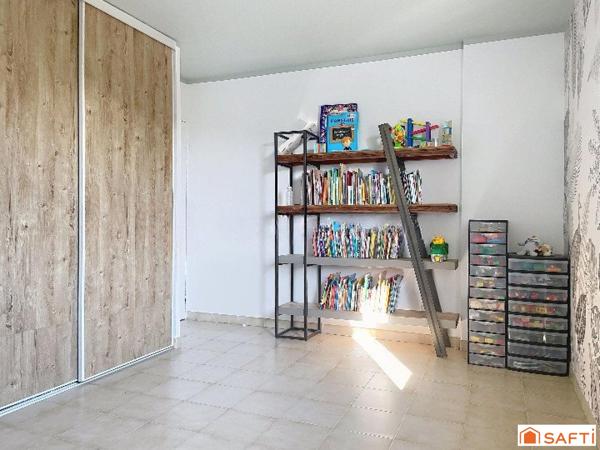 Appartement T3, 77 m² avec terrasse, cave et parking