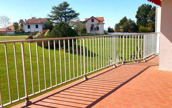 Appartement à vendre    3 pièces • 71,31 m2 Biarritz