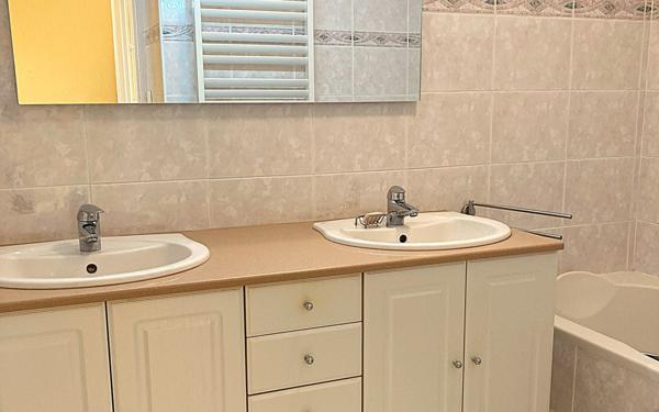 Appartement à vendre    3 pièces • 71,31 m2 Biarritz