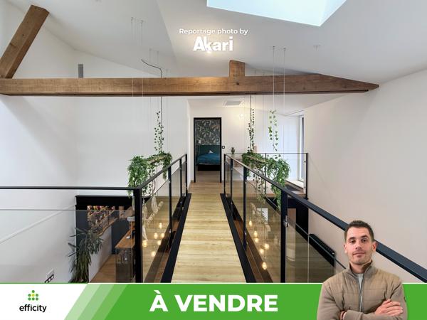 Maison
         6 pièces
        - 181 m² Bien prestige 599 000 € *