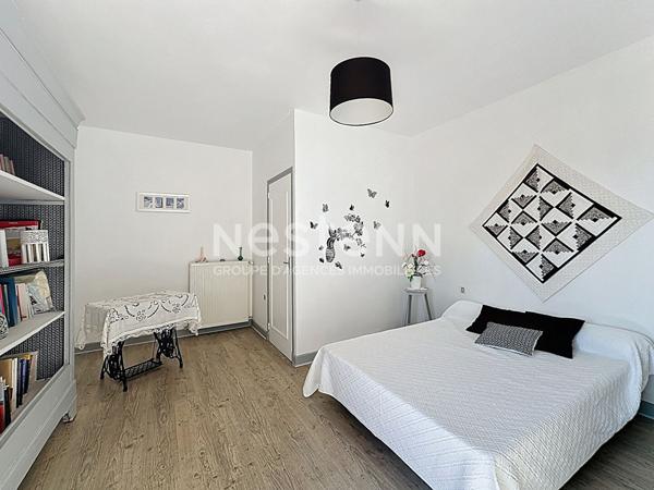 A vendre Maison Mirande centre 8 pièces 190 m2 parc arboré dépendance piscine et garage