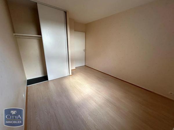 Appartement à louer 3 pièces 62.68m² Fougères (35300)