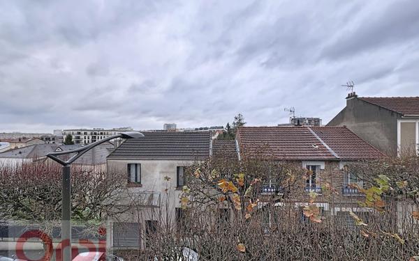 Appartement à vendre    1 pièce • 25 m2 Châtillon